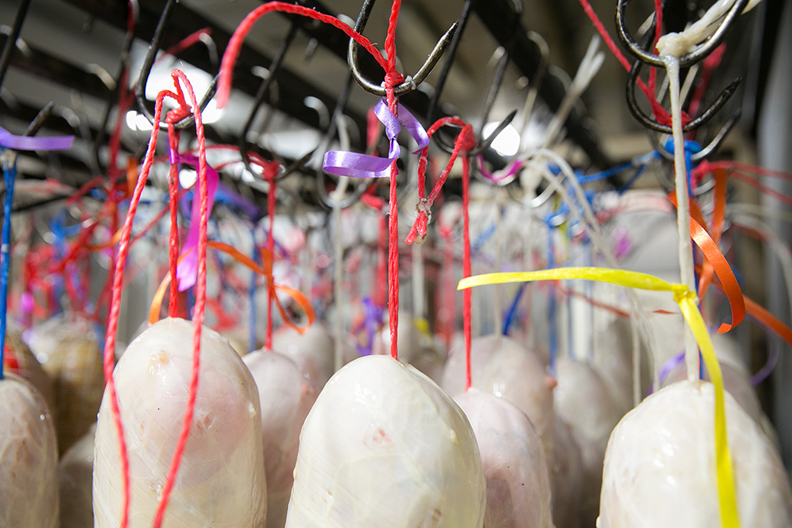 Andouilles &agrave; la ficelle, une tradition &agrave; l'ancienneAndouilles &agrave; la ficelle, une tradition &agrave; l'ancienne